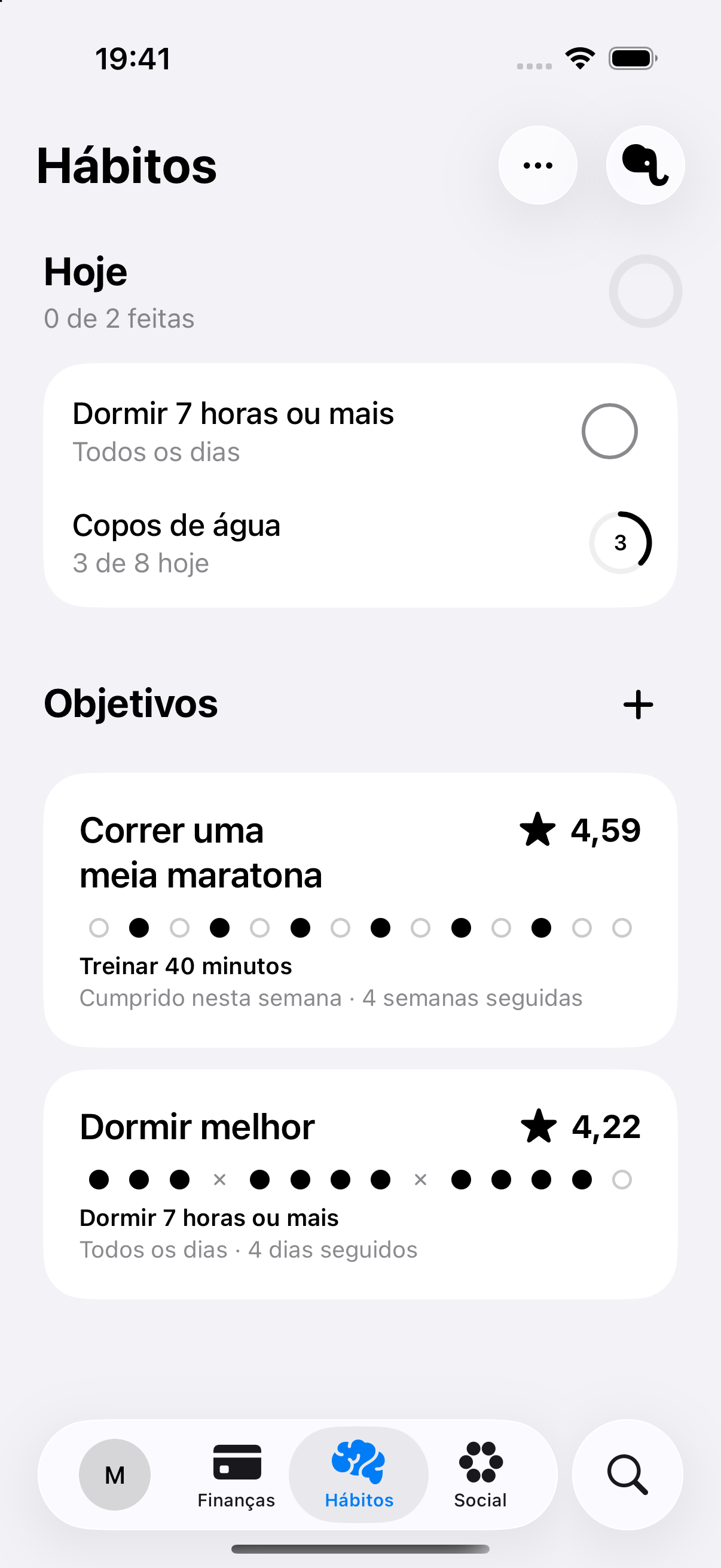 Hábitos com práticas de hoje, controles de marcação e objetivos de hábito.
